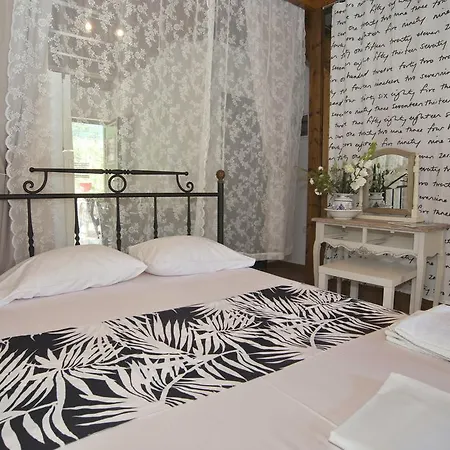 Nandia Studio&apartment Appartamento Gaios